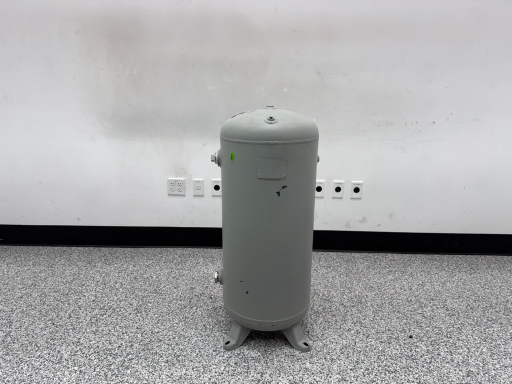 Image of Vertical Air Receiver Tank
